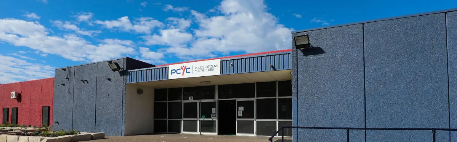 Building photo: entrance to PCYC Lake Macquarie, Windale