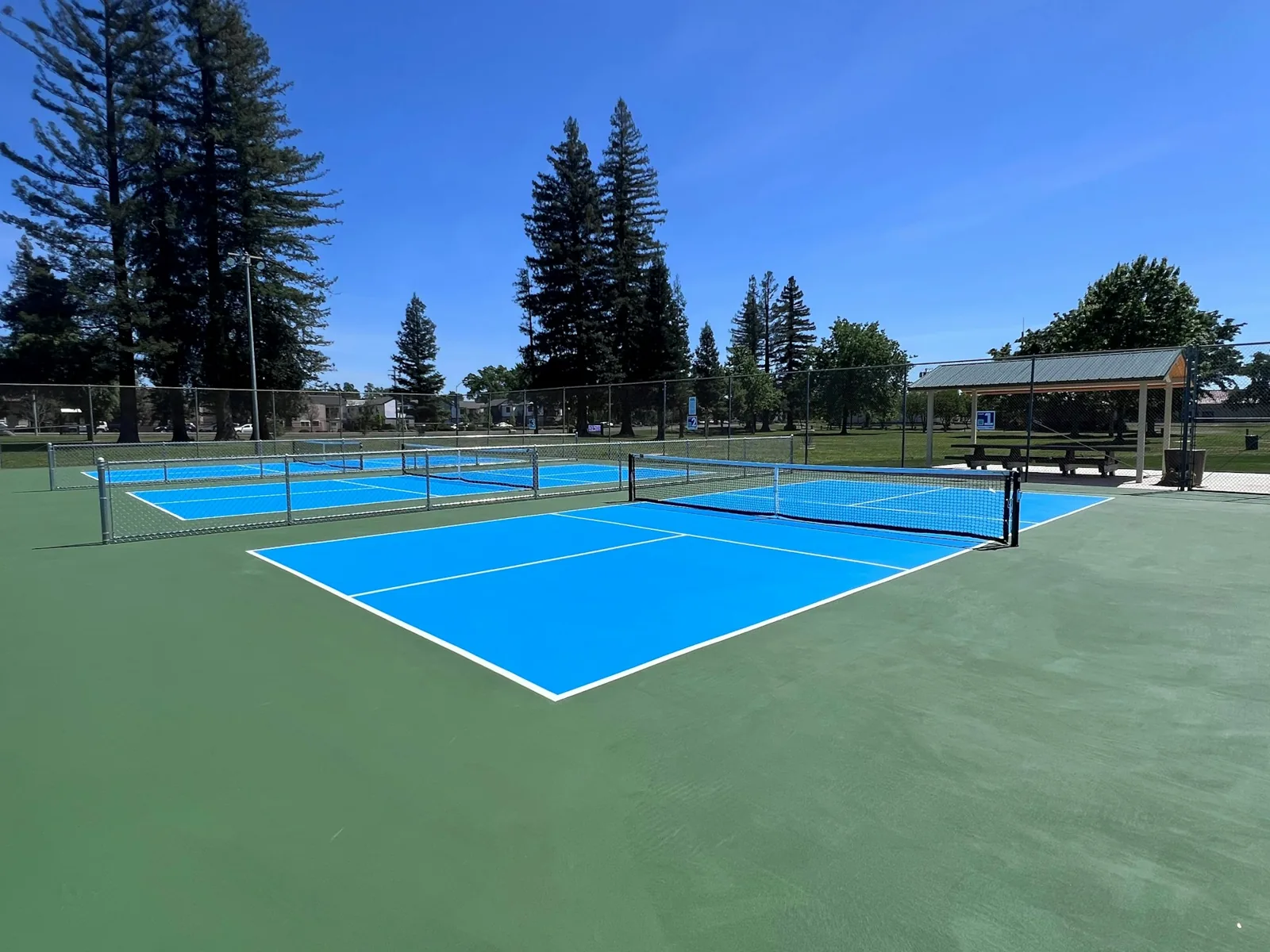 Carmichael Park pickleball courts